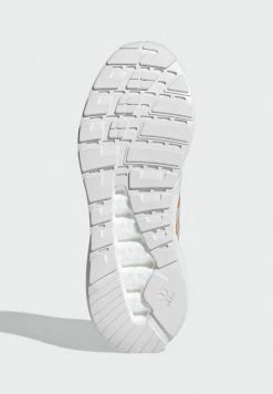 Adidas Originals Trainers - White -Adidas Originals Shop a3a1e615df71409db6fe0f1c01907b5f