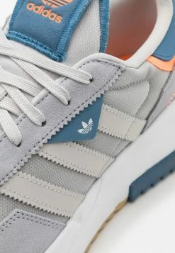 Adidas Originals RETROPY F2 UNISEX - Trainers - Grey Two/grey One/halo Silver -Adidas Originals Shop a48edf6a0e114936973006bf8ca01ef1