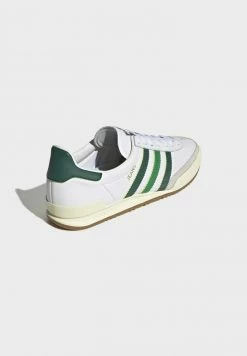 Adidas Originals Trainers - White -Adidas Originals Shop a4ea86f0df924107bea1a74975048fd1