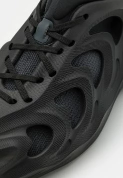 Adidas Originals ADIFOM Q UNISEX - Trainers - Core Black/carbon/grey Six -Adidas Originals Shop a5592b028e3d4bb0bbaac9e9d455c1a5