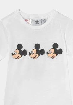 Adidas Originals ADICOLOR LOOSE UNISEX - Print T-shirt - White -Adidas Originals Shop a5dbe8029e644f24baebf11f64a2f0e9