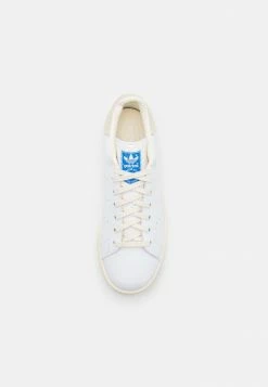 Adidas Originals STAN SMITH UNISEX - Trainers - Footwear White/cream White/bluebird -Adidas Originals Shop a69290c84fc14ccea20cc9cd86ff6637
