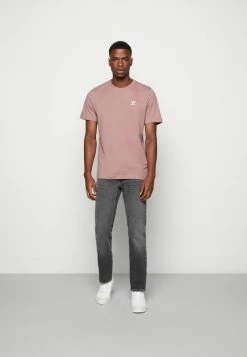 Adidas Originals ESSENTIAL TEE - Basic T-shirt - Brown 7 Adidas Originals ESSENTIAL TEE - Basic T-shirt - Brown -Adidas Originals Shop a71f2b0c652f486ea12c9101b61fd4b7