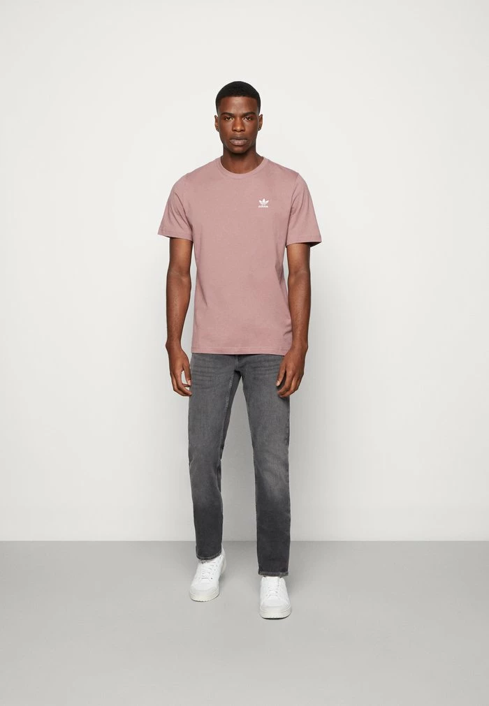 Adidas Originals ESSENTIAL TEE - Basic T-shirt - Brown 2 Adidas Originals ESSENTIAL TEE - Basic T-shirt - Brown - Image 2