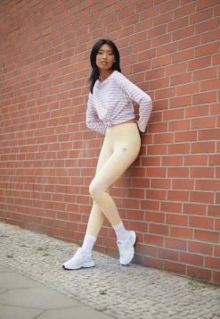 Adidas Originals Leggings - Trousers - Bliss Lilac/almost Yellow 8 Adidas Originals Leggings - Trousers - Bliss Lilac/almost Yellow -Adidas Originals Shop a8c36e6fc5e5477c926323401955d673