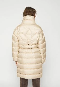 Adidas Originals FASHION - Down Coat - Beige -Adidas Originals Shop a9224144703145638f6c5b2f71c030a9