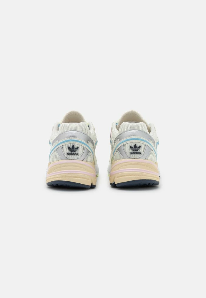 Adidas Originals ASTIR - Trainers - Off White/clear Sky 4 Adidas Originals ASTIR - Trainers - Off White/clear Sky - Image 4