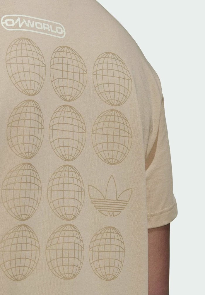 Adidas Originals OZWORLD - Print T-shirt - Beige 6 Adidas Originals OZWORLD - Print T-shirt - Beige - Image 6