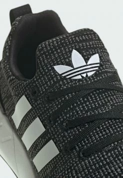 Adidas Originals SWIFT RUN - Trainers - Black -Adidas Originals Shop ab9fab5593a740cf8e63e92ee8e22cca