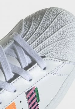 Adidas Originals Trainers - White 21 Adidas Originals Trainers - White -Adidas Originals Shop af757f61894a4cc89d548acd39df1426