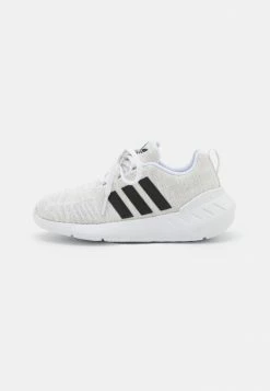 Adidas Originals SWIFT RUN 22 UNISEX - Trainers - Footwear White/core Black/grey One