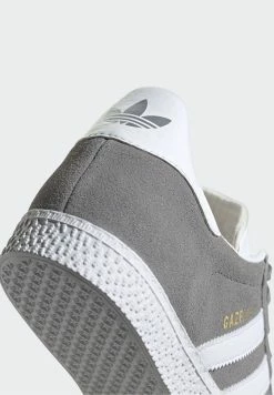 Adidas Originals GAZELLE SHOES - Trainers - Grey -Adidas Originals Shop b10a42e1329948e5b92a6984f4c68798