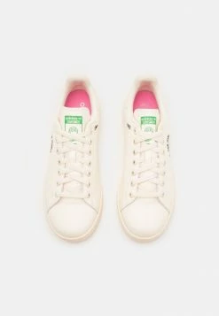 Adidas Originals STAN SMITH UNISEX - Trainers - White -Adidas Originals Shop b2226e9d62fe44aa92ec6439bf419b63