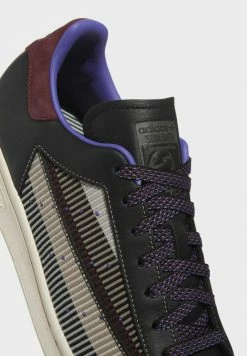 Adidas Originals STAN SMITH PATCHWORK - Trainers - Black -Adidas Originals Shop b25a72a8ad7a49cf88fb188a0dae0068