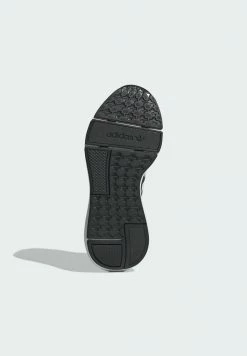 Adidas Originals SWIFT RUN - Trainers - Black -Adidas Originals Shop b3357797d0e84cc3a97af93cbaa2c459