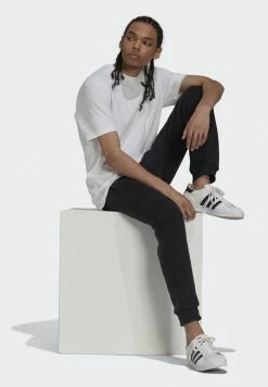 Adidas Originals ESSENTIALS - Tracksuit Bottoms - Black 10 Adidas Originals ESSENTIALS - Tracksuit Bottoms - Black -Adidas Originals Shop b495491f62554ac696b5da7cf471ff0b