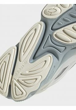 Adidas Originals OZWEEGO CELOX UNISEX - Trainers - Grey -Adidas Originals Shop b4ea1282c27e46ce814fccc75c9015c9