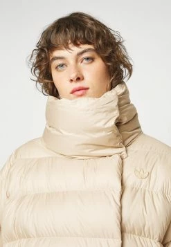 Adidas Originals FASHION - Down Coat - Beige -Adidas Originals Shop b85c73c9681247a191d5475ea66ce9e3