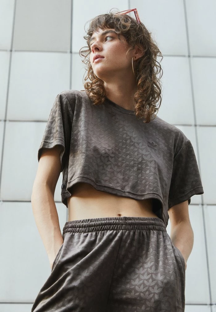 Adidas Originals CROPPED TEE - Basic T-shirt - Dark Brown 1 Adidas Originals CROPPED TEE - Basic T-shirt - Dark Brown