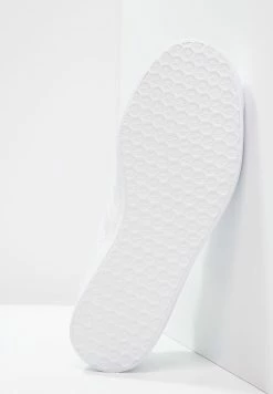 Adidas Originals GAZELLE - Trainers - White 10 Adidas Originals GAZELLE - Trainers - White -Adidas Originals Shop bb73aa20c17c4838ab32d85ee332e90b