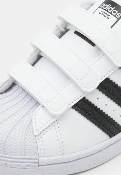 Adidas Originals SUPERSTAR UNISEX - Trainers - Footwear White/core Black/blue 11 Adidas Originals SUPERSTAR UNISEX - Trainers - Footwear White/core Black/blue -Adidas Originals Shop bb99cde8a66a402190abe6e4bd191a12