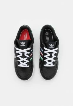 Adidas Originals CONTINENTAL 80 STRIPES UNISEX - Trainers - Core Black/footwear White/vivid Red 9 Adidas Originals CONTINENTAL 80 STRIPES UNISEX - Trainers - Core Black/footwear White/vivid Red -Adidas Originals Shop bc395e910e024e728329a14b53ee2482