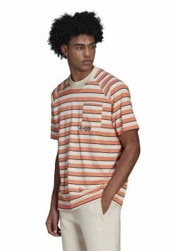 Adidas Originals POCKET - Print T-shirt - Brown