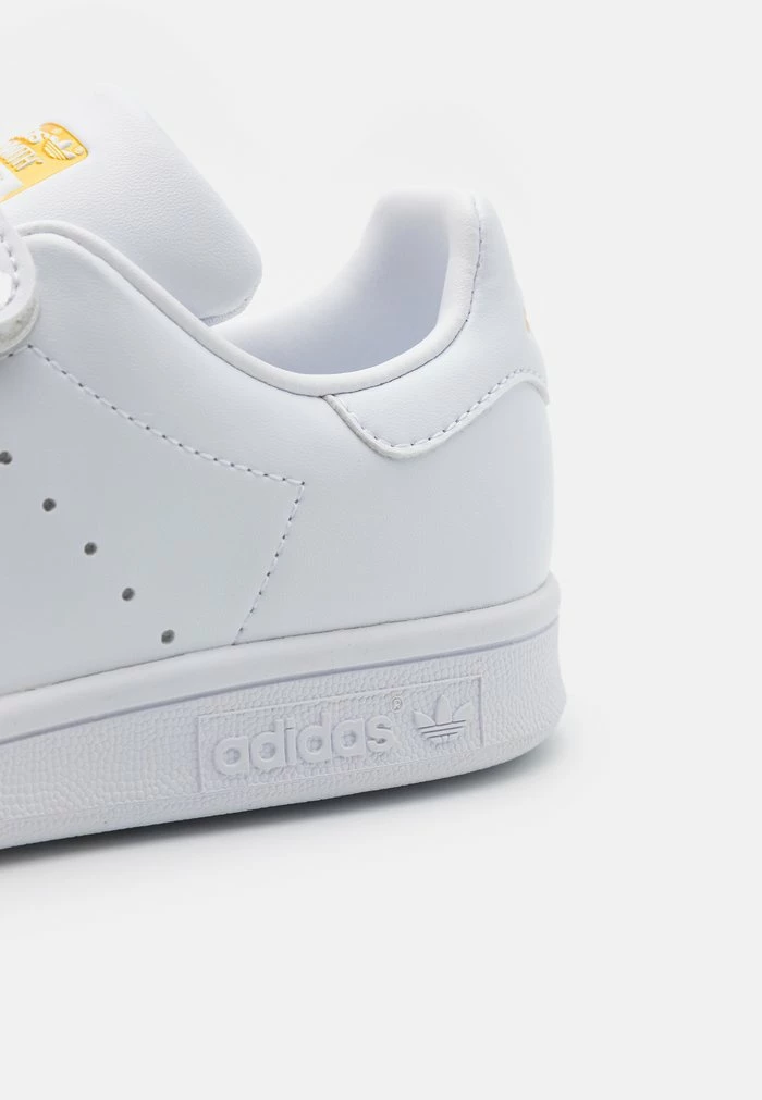 Adidas Originals STAN SMITH UNISEX - Trainers - Footwear White/gold Metallic 7 Adidas Originals STAN SMITH UNISEX - Trainers - Footwear White/gold Metallic - Image 7