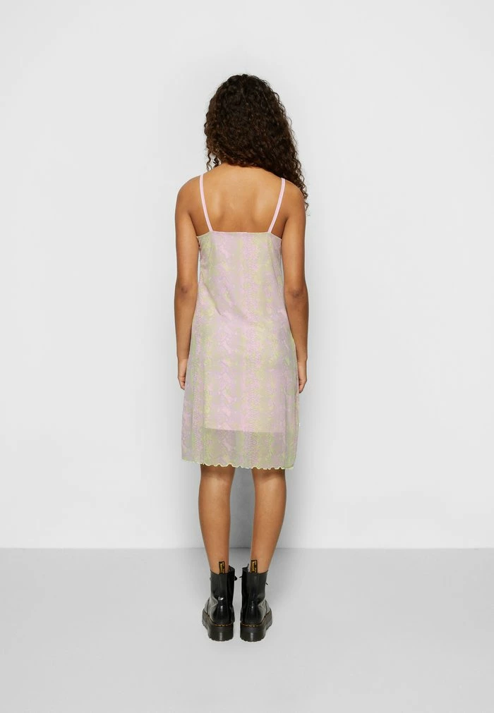 Adidas Originals SNAKE DESS - Day Dress - Clear Pink 4 Adidas Originals SNAKE DESS - Day Dress - Clear Pink - Image 4