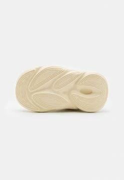 Adidas Originals OZELIA UNISEX - Trainers - Ecru Tint/core Black -Adidas Originals Shop bdbdbd9a86dd441e88ef954afb837aba