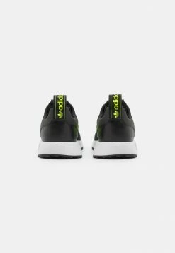 Adidas Originals MULTIX UNISEX - Trainers - Core Black/signal Green/footwear White -Adidas Originals Shop be5b67969ecd4db5853feacb52f057d6