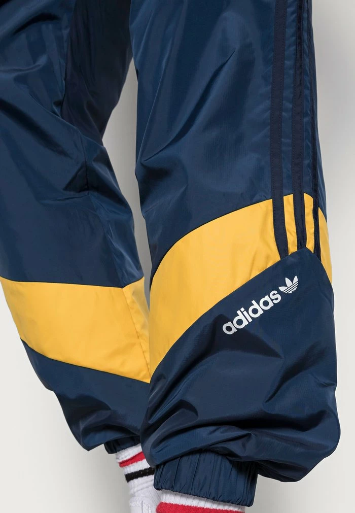 Adidas Originals RIPSTOP TRACK - Tracksuit Bottoms - Collegiate Navy 5 Adidas Originals RIPSTOP TRACK - Tracksuit Bottoms - Collegiate Navy - Image 5