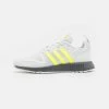 Adidas Originals MULTIX UNISEX - Trainers - Crystal White/solar Yellow/grey Five
