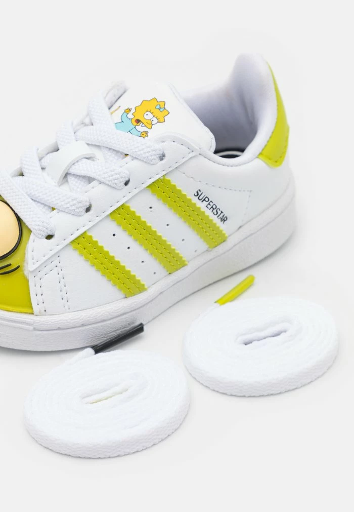 Adidas Originals SUPERSTAR UNISEX - Trainers - Footwear White/core Black 6 Adidas Originals SUPERSTAR UNISEX - Trainers - Footwear White/core Black - Image 6