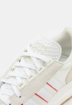 Adidas Originals RETROPY E5 UNISEX - Trainers - White Tint/footwear White/orbit Grey -Adidas Originals Shop c16ddfc815b442b3869e213e6fc85e7f