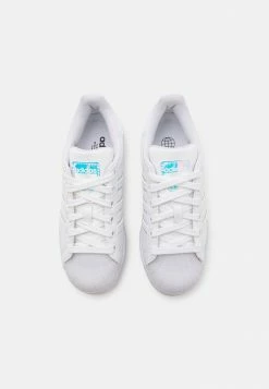 Adidas Originals SUPERSTAR UNISEX - Trainers - White -Adidas Originals Shop c3aa8233f8ad48a4bfa0ebd575ae7c8c