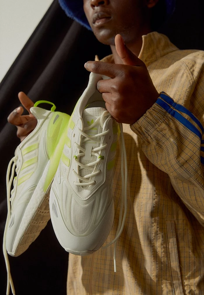 Adidas Originals ZX 2K BOOST 2.0 UNISEX - Trainers - White Tint/semi Solar Slime/pulse Yellow 3 Adidas Originals ZX 2K BOOST 2.0 UNISEX - Trainers - White Tint/semi Solar Slime/pulse Yellow - Image 3