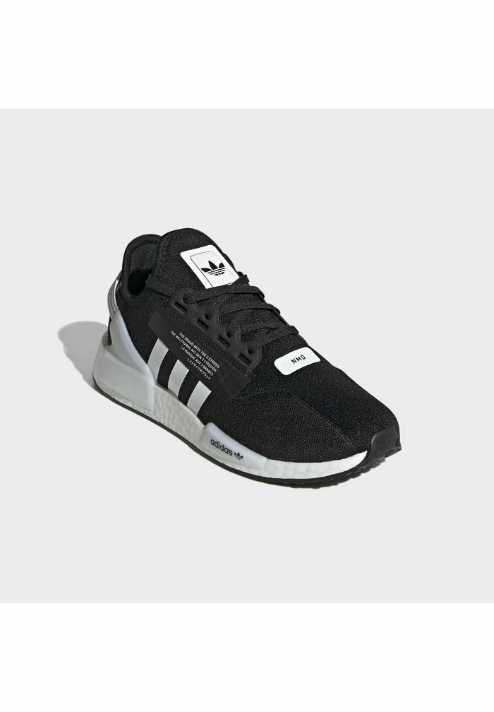 Adidas Originals NMD_R1 V2 - Trainers - Black 4 Adidas Originals NMD_R1 V2 - Trainers - Black - Image 4