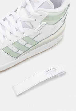 Adidas Originals FORUM MID - High-top Trainers - White/linen Green/gum -Adidas Originals Shop c5d6da64eb71432ba281649410e8a72e