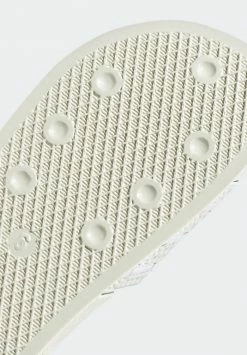 Adidas Originals ADILETTE - Mules - Off White -Adidas Originals Shop c7f112b80e1b48d7ad339f7a2cd390a2