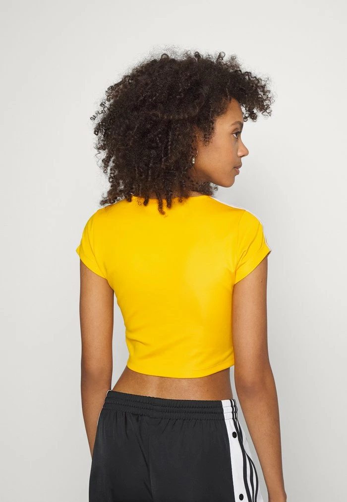 Adidas Originals CROPPED TEE - Print T-shirt - Collegiate Gold 3 Adidas Originals CROPPED TEE - Print T-shirt - Collegiate Gold - Image 3
