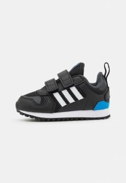 Adidas Originals ZX 700 HD UNISEX - Trainers - Core Black/footwear White/carbon