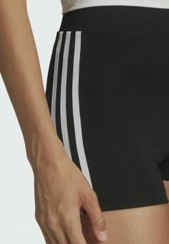 Adidas Originals CLASSICS - Shorts - Black -Adidas Originals Shop cce2cef394304decb1f7e20276a1101b