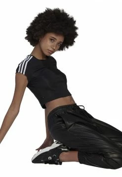 Adidas Originals CROPPED TEE - Print T-shirt - Black -Adidas Originals Shop cdb65888e8fb4a74a284a86505327970