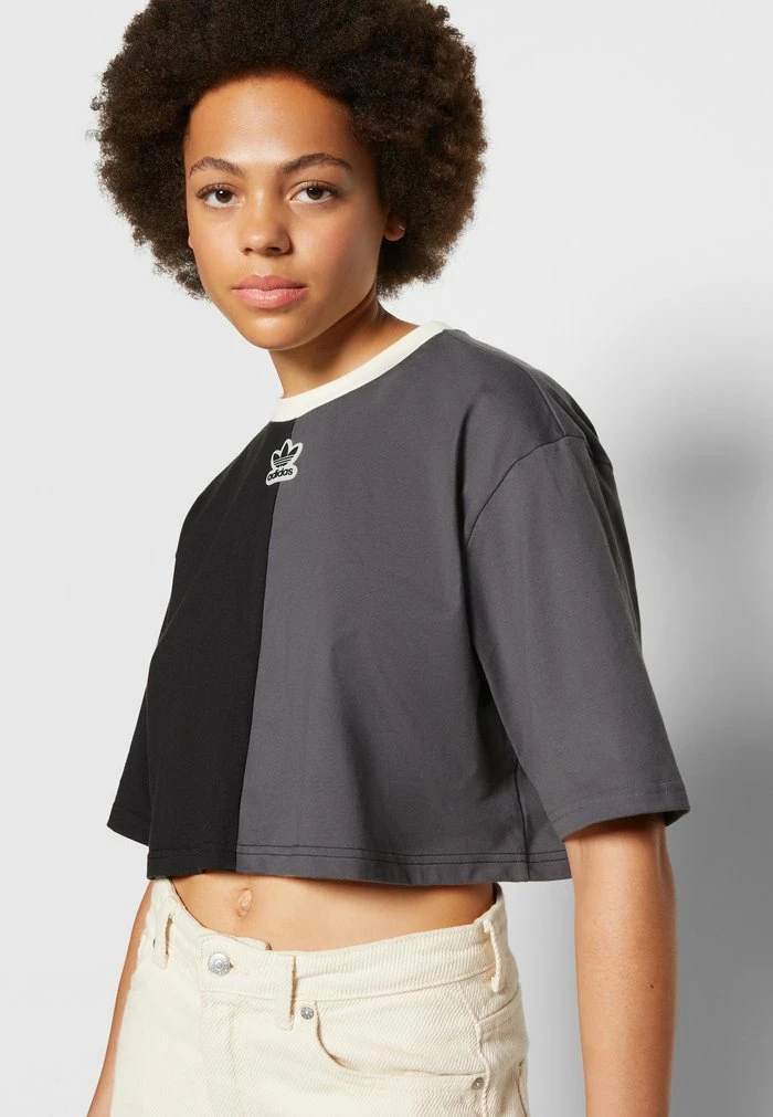 Adidas Originals CROPPED TEE - Print T-shirt - Black 5 Adidas Originals CROPPED TEE - Print T-shirt - Black - Image 5