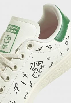 Adidas Originals Trainers - White -Adidas Originals Shop cf92b82f573649fc99e326814446fac1