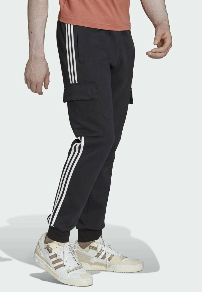 Adidas Originals ADICOLOR 3-STRIPES CARGO SLIM - Tracksuit Bottoms - Black 3 Adidas Originals ADICOLOR 3-STRIPES CARGO SLIM - Tracksuit Bottoms - Black - Image 3