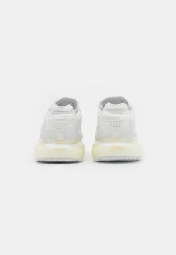 Adidas Originals ZX 5K BOOST - Trainers - Grey -Adidas Originals Shop d00b31bc0ef04991a2a099cd4aecc7a7