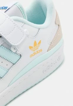 Adidas Originals FORUM UNISEX - Trainers - Footwear White/almost Blue/chalk White 11 Adidas Originals FORUM UNISEX - Trainers - Footwear White/almost Blue/chalk White -Adidas Originals Shop d0e90aff8180428f90bcd429269066ee