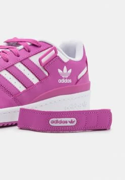 Adidas Originals FORUM UNISEX - Trainers - Footwear White/semi Pulse Lilac -Adidas Originals Shop d18c7fe89984477a831c4795768bfe57